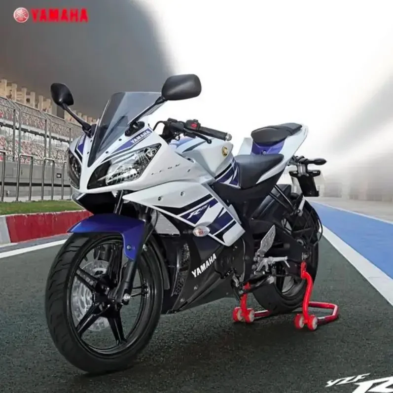R15 V2 BODY KIT WHITE/BLUE