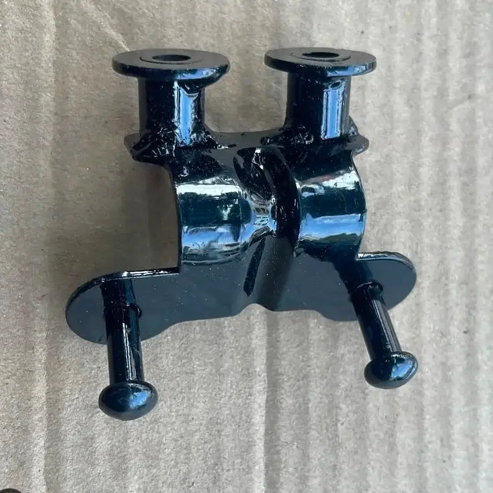 RXZ MASK BOTTOM CLAMP