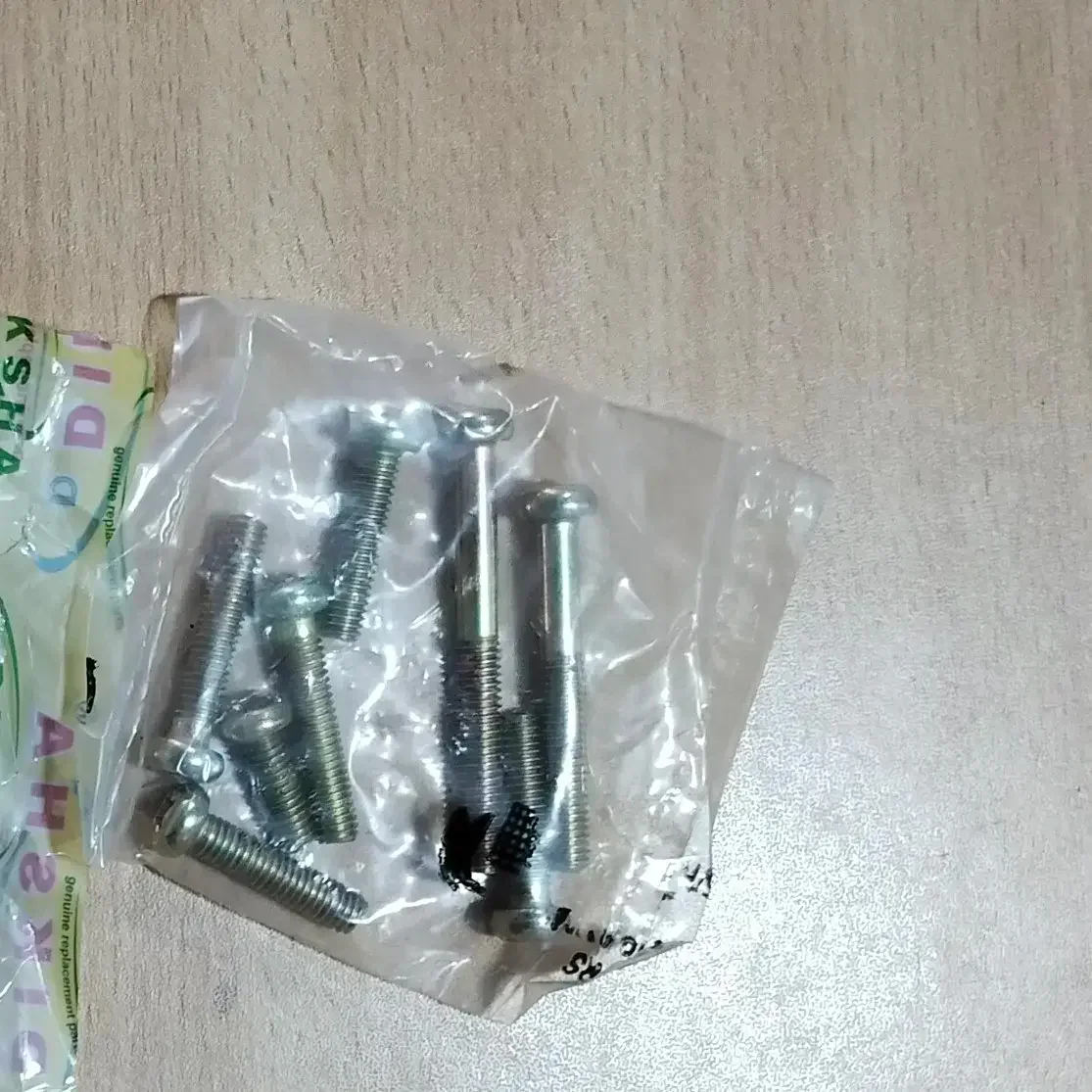 MAGNET COVER SCREW KIT(SET/8) (RX.229) 2