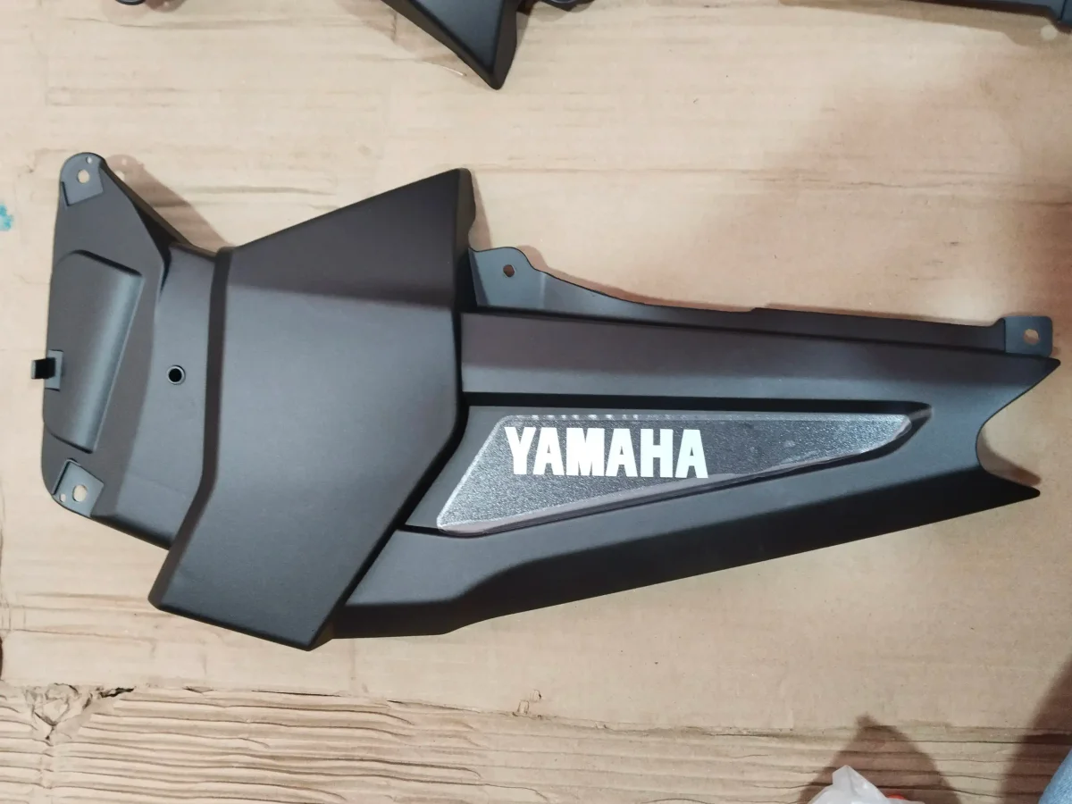 FZ V1 SIDE PANEL MATT BLACK 2