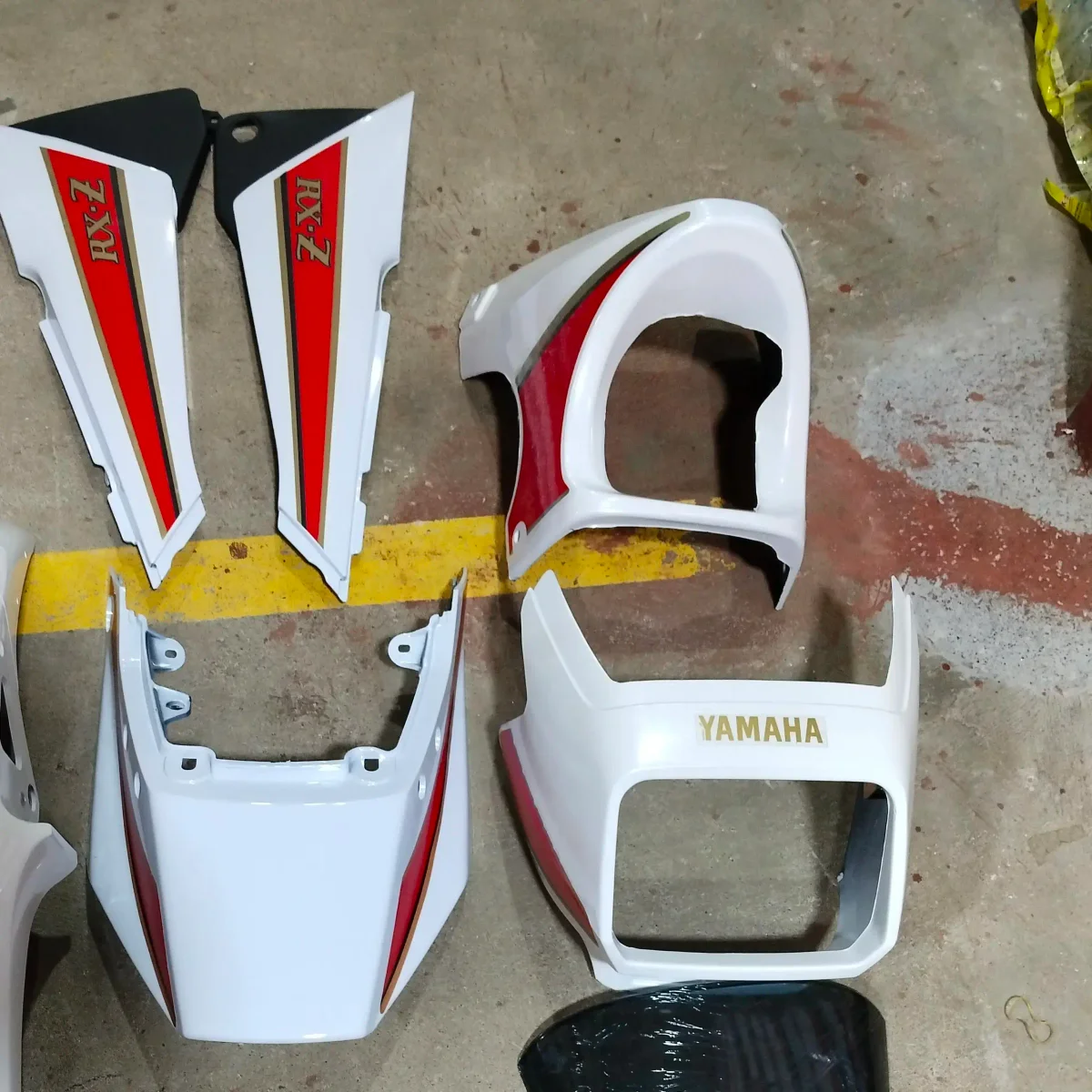 FULL BODY KIT (WHITE) (RXZ.687W) 2
