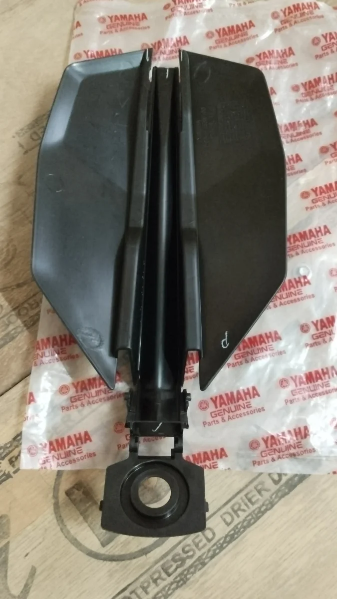 REAR MUDGUARD COVER MT V1 V2 2