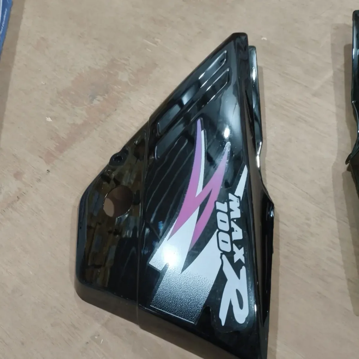 SUZUKI NEW SIDE DOOR BLACK 2