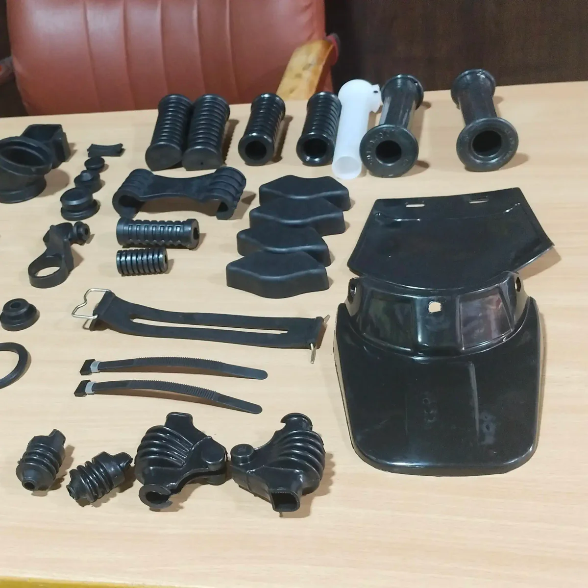 RUBBER KIT  (RX135.153) 2