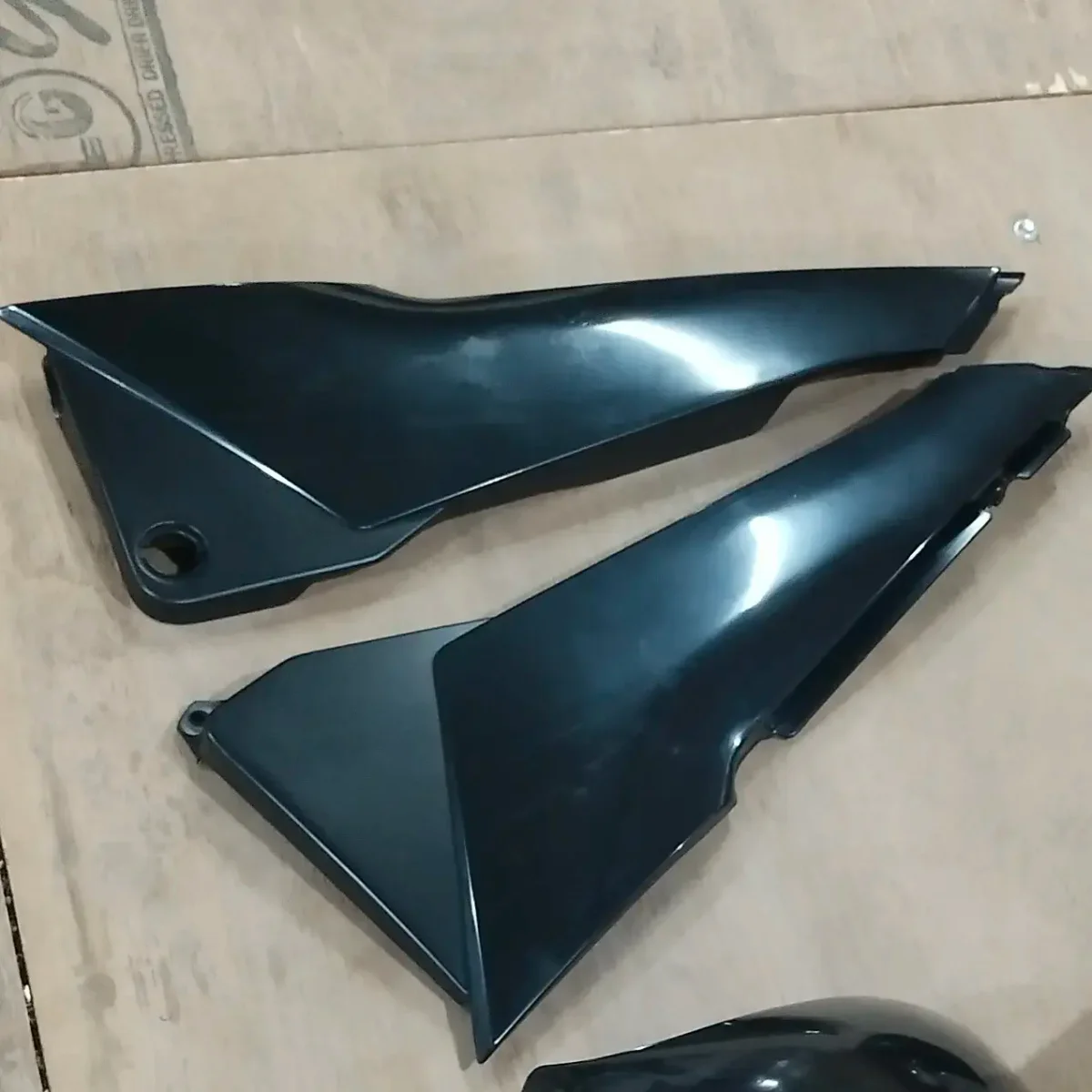 SIDE PANEL W/O/P (RXZ.683) 2