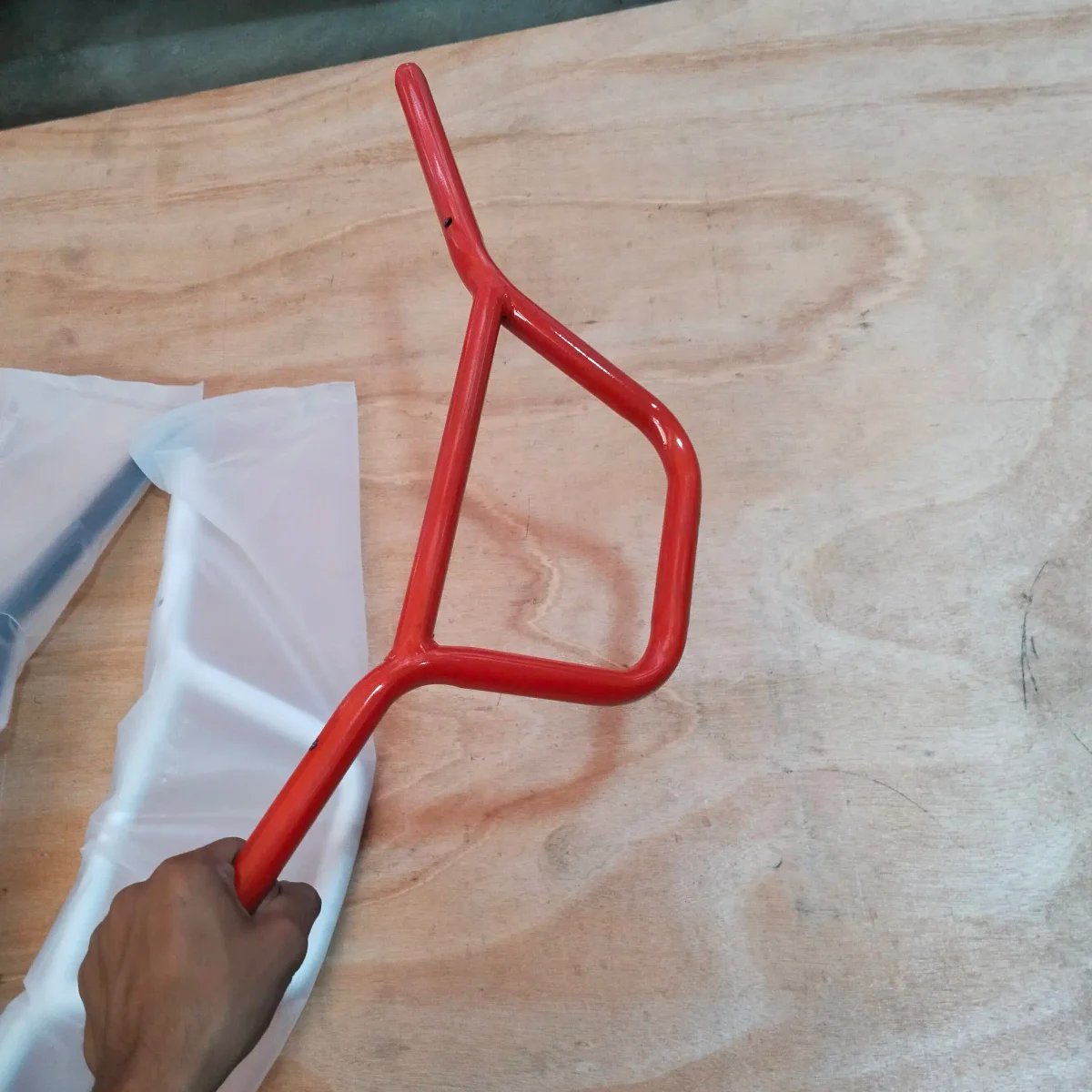 RX100 & RX135 KERALA HANDLE BAR (RED) 2