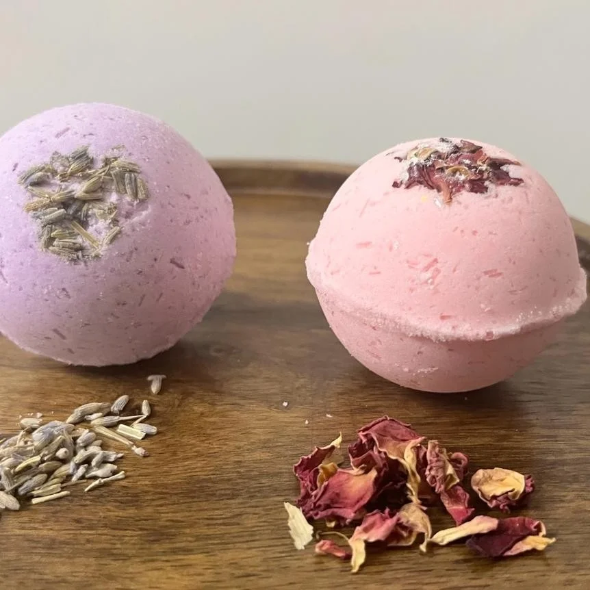 ROSE AND LAVENDER BATH BOMB COMBO