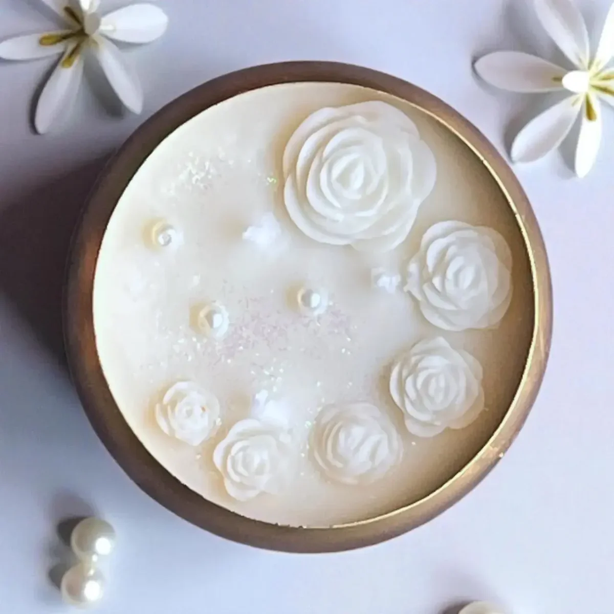 ROUND URLI JASMINE CANDLE
