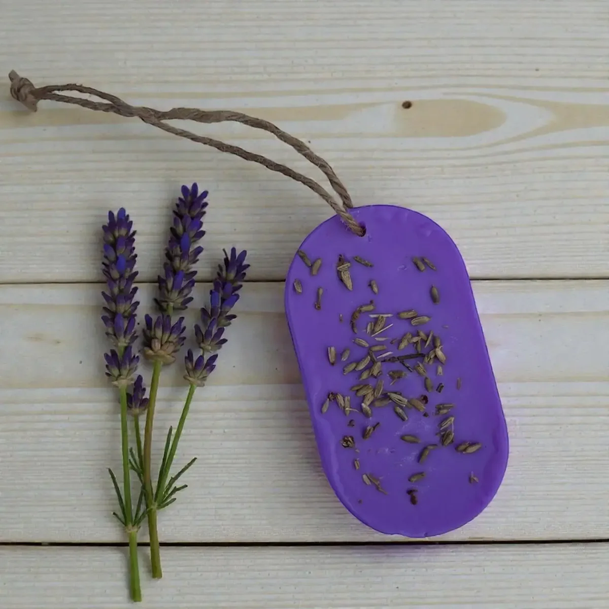 Lavender Wax Sachet 3
