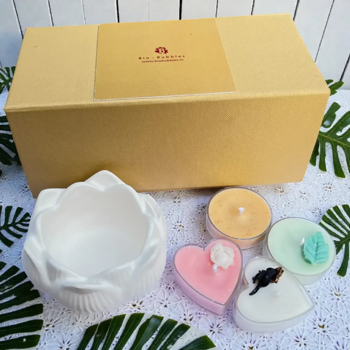 THE LOTUS SANCTUARY GIFT BOX 2